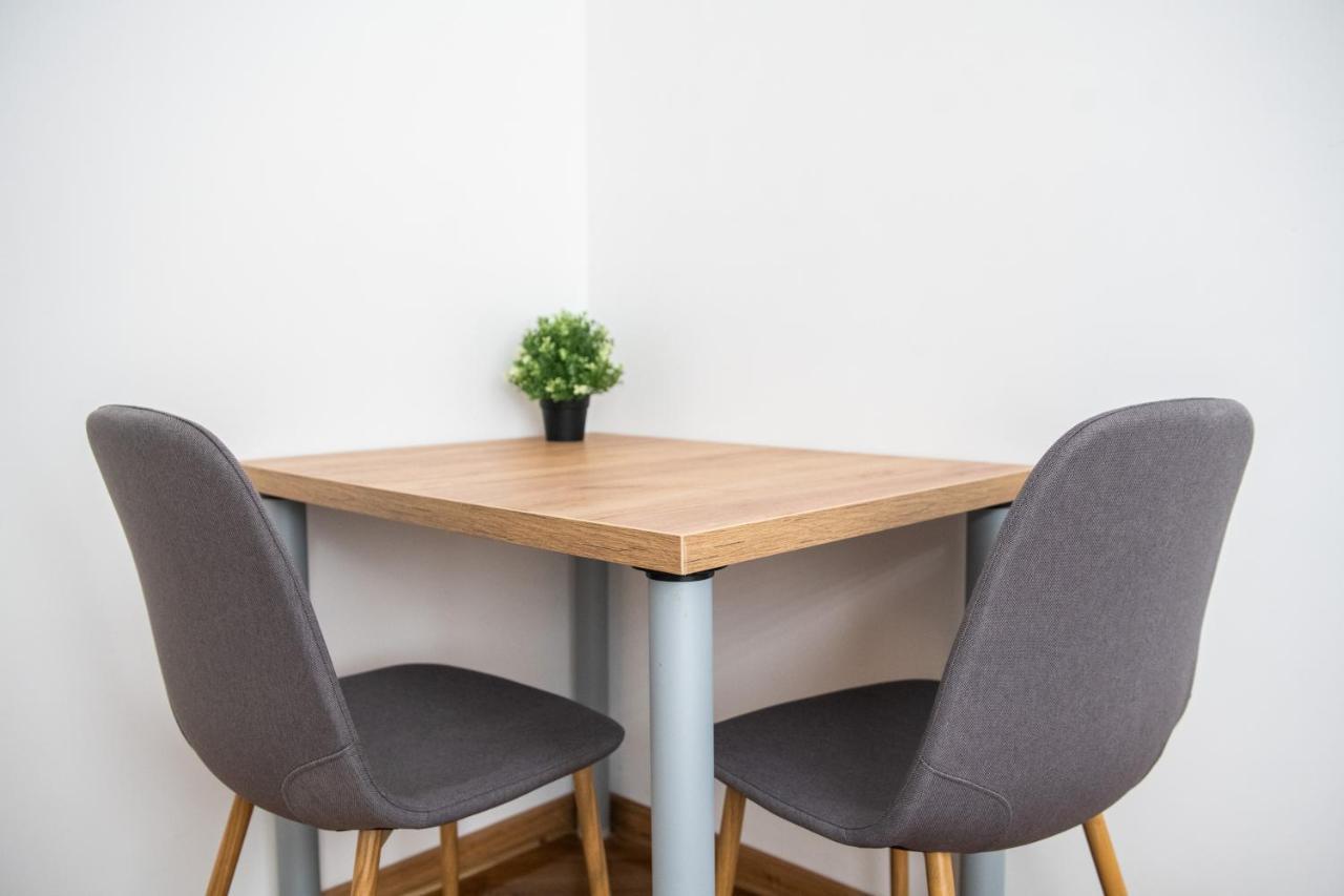 Apartman Tea 3 Belgrad Exteriör bild